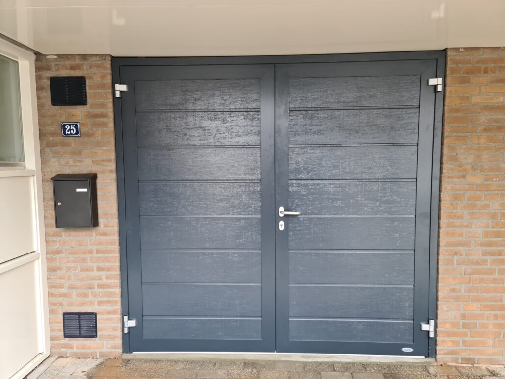 Duoport – Woodgrain – Horizontaal breed – RAL7016